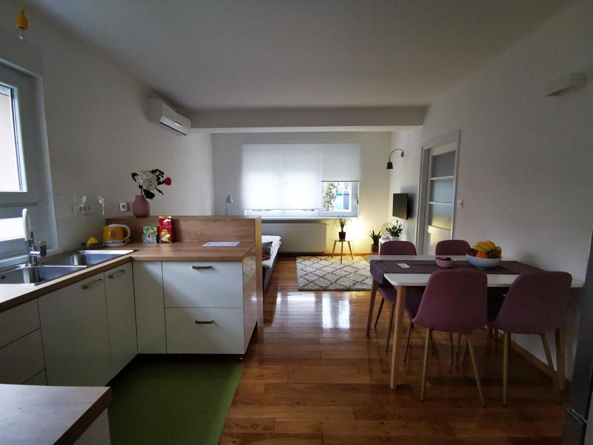 Angela Apartment Zagreb Exterior photo