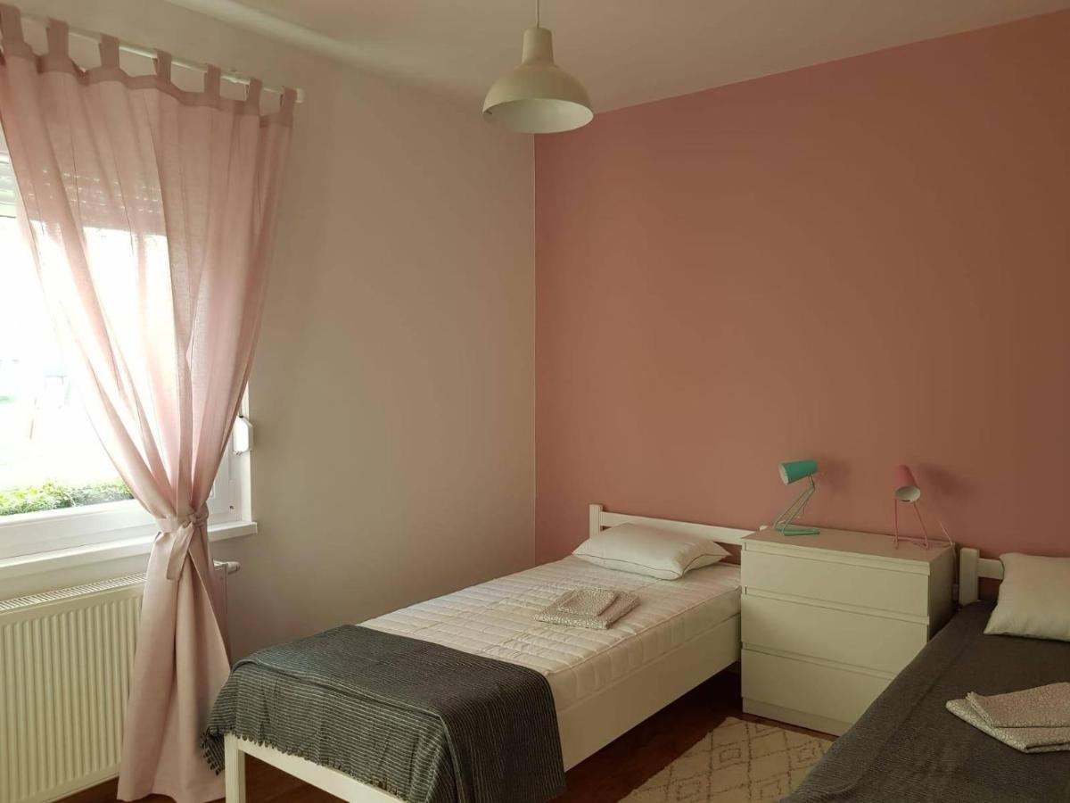 Angela Apartment Zagreb Exterior photo